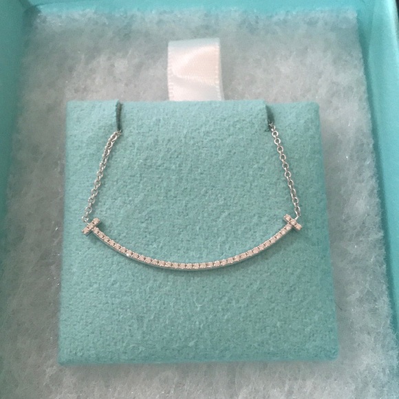 Tiffany diamond deals smile necklace